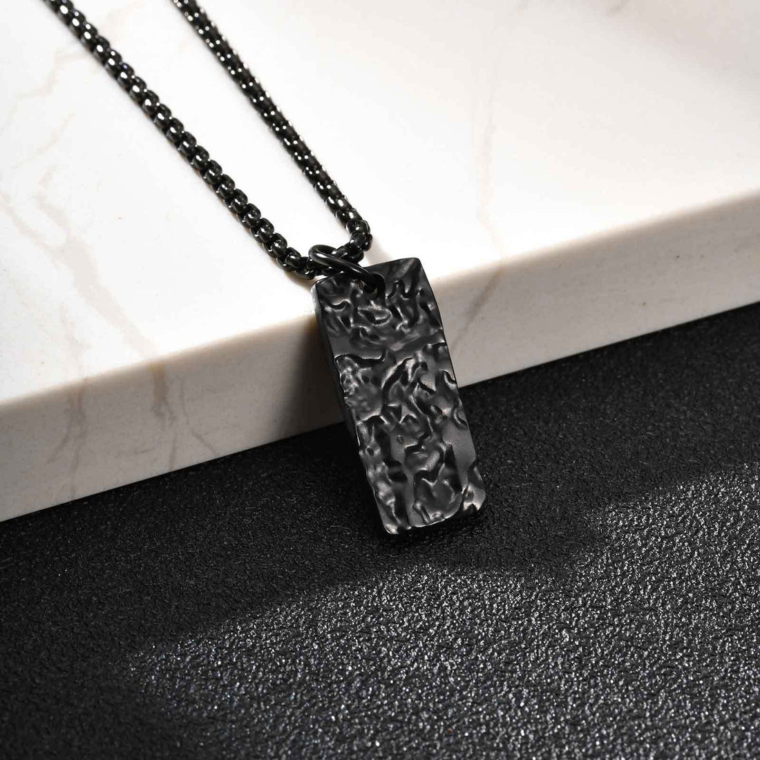 Men's Pleated Pendant