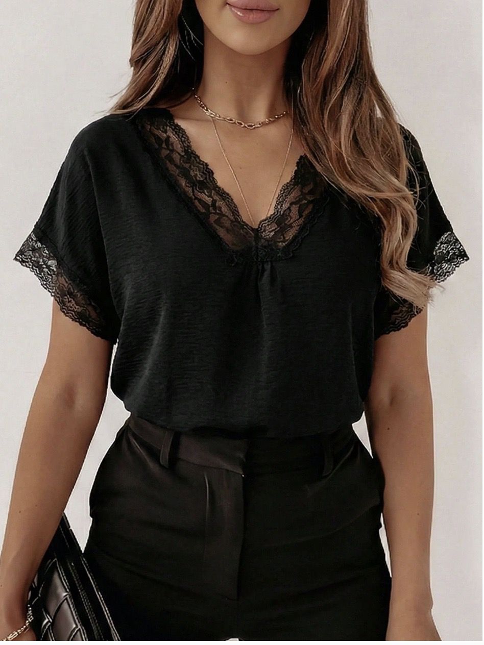Soft V-Neck Fitted Top Black