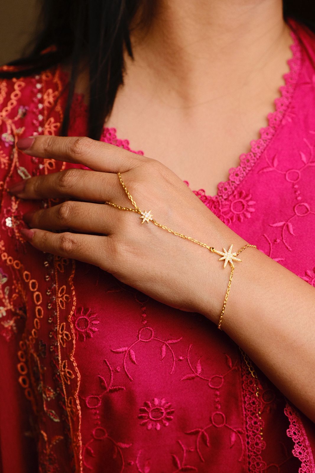 Star Hand Bracelet