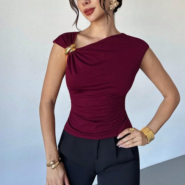 Sleeveless metal ring tank top